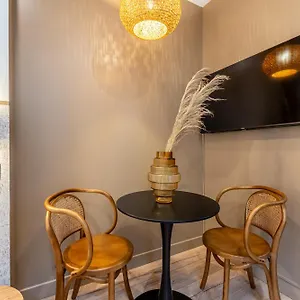 Sweett - Pavillon Madeleine Apartamento París